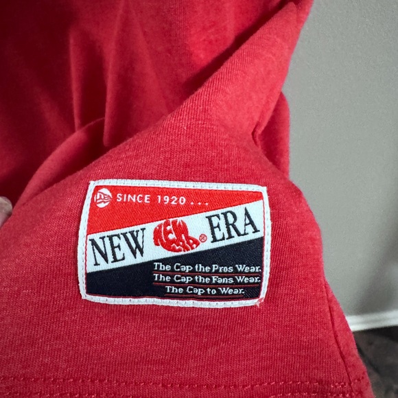 Women's New Era V-Neck Plus Size Raglan Chicago Cubs T-Shirt. Size 4X - Picture 4 of 7